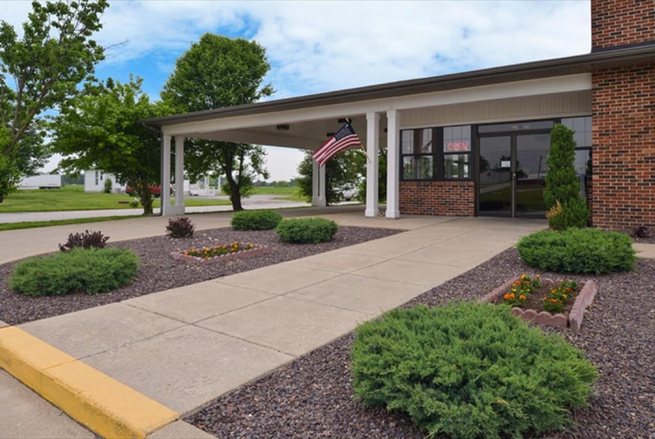 Fairbridge Inn Express Monroe City Exteriör bild